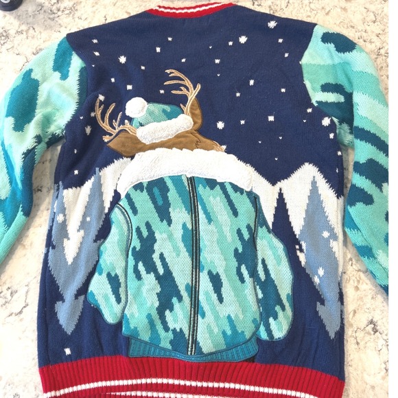 Blizzard Bay unisex Ugly Christmas Sweater- Medium Reindeer Hot Cocoa - Picture 5 of 5